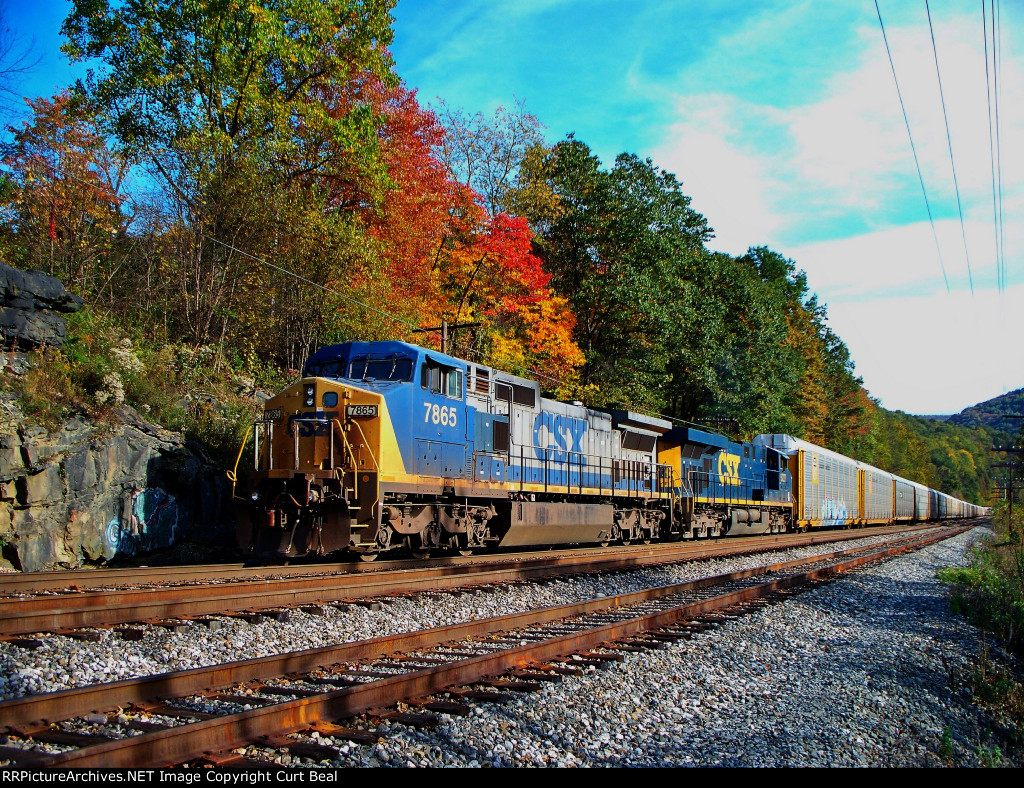 CSX 7865 and 5227